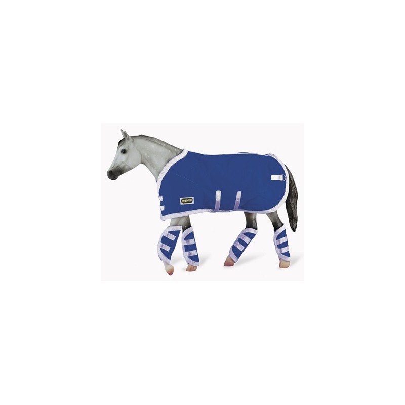 BREYER 3947 - BLUE BLANKET & SHIPPING BOOTS (MANTA Y PROTECTORES AZULES) - Colección TRADITIONAL